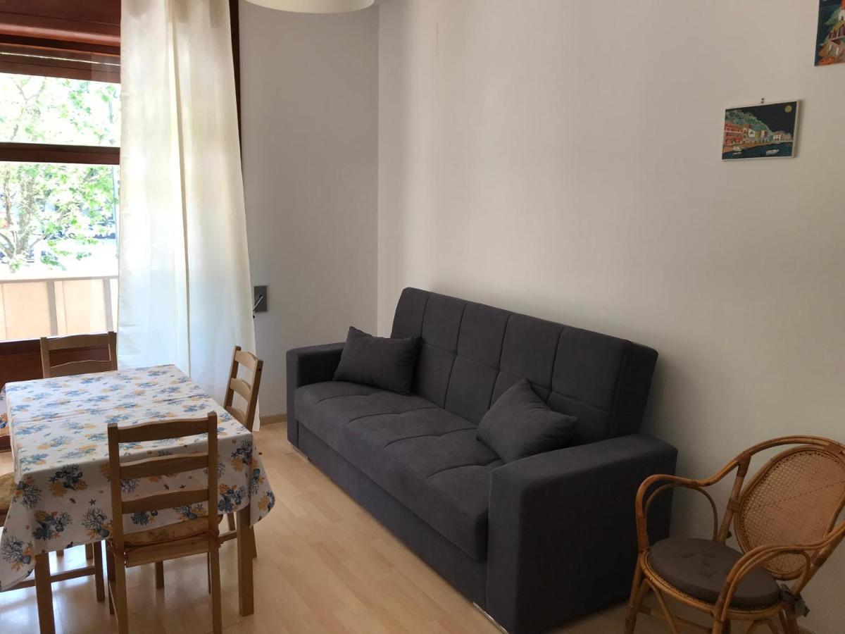 Casa Vacanza Brezza Di Maestrale Salerno Luaran gambar