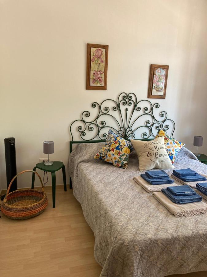 Casa Vacanza Brezza Di Maestrale Salerno Luaran gambar