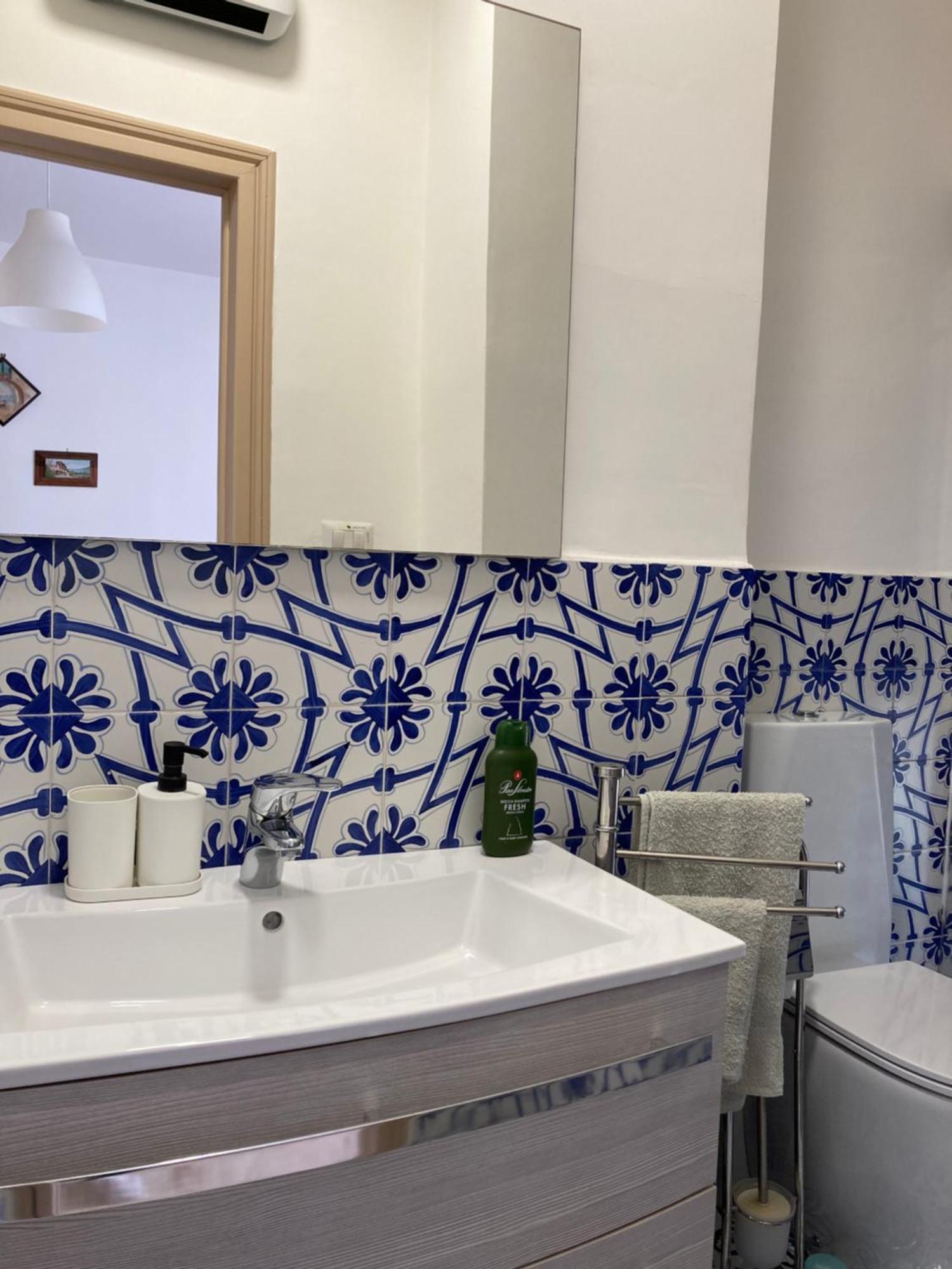 Casa Vacanza Brezza Di Maestrale Salerno Luaran gambar