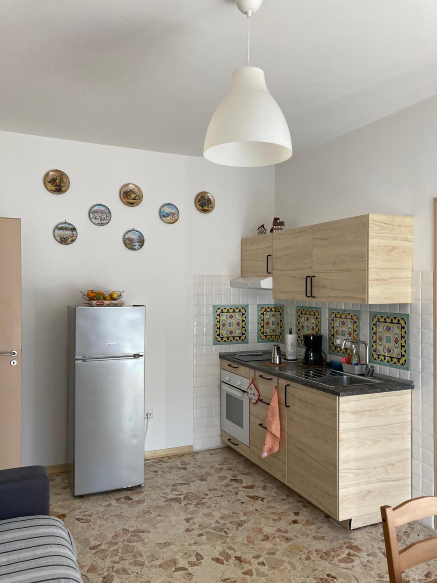 Casa Vacanza Brezza Di Maestrale Salerno Luaran gambar